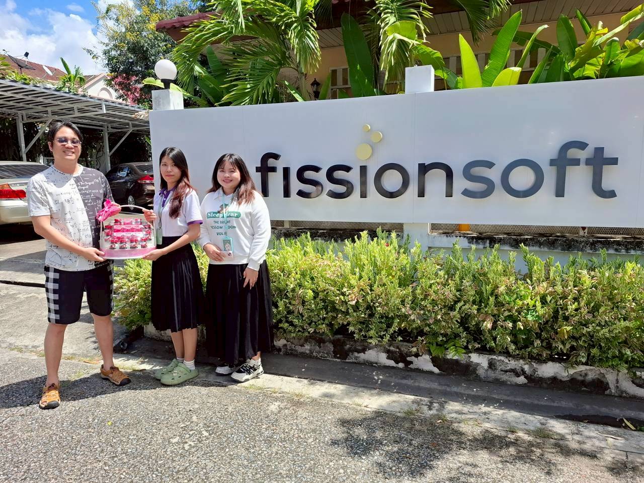 Congratulations to Our Intern from University of Phayao
